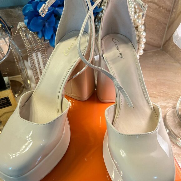 Circus by Sam Edelman Ivy Platform Heels | White Patent | US Women Size 8.5 New - Picture 4 of 9